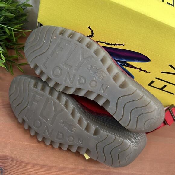 FLY London Yorn Leather Buckle Wedges Sandals Size 38 - Picture 11 of 12